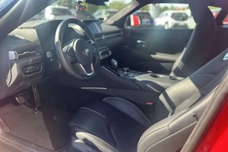 Toyota Supra din 2024 cu 3.700 km - oferta TOY118073 - foto 9