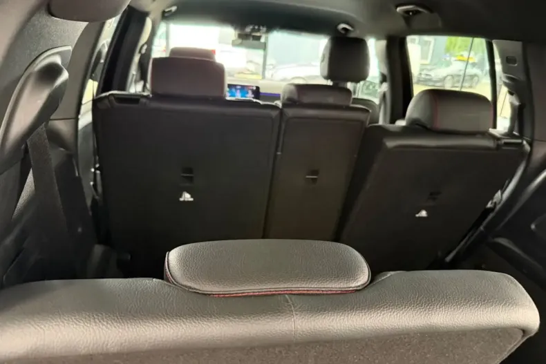 Mercedes-Benz GLB 200 din 2022 cu 69.357 km - oferta MER118084 - foto 11