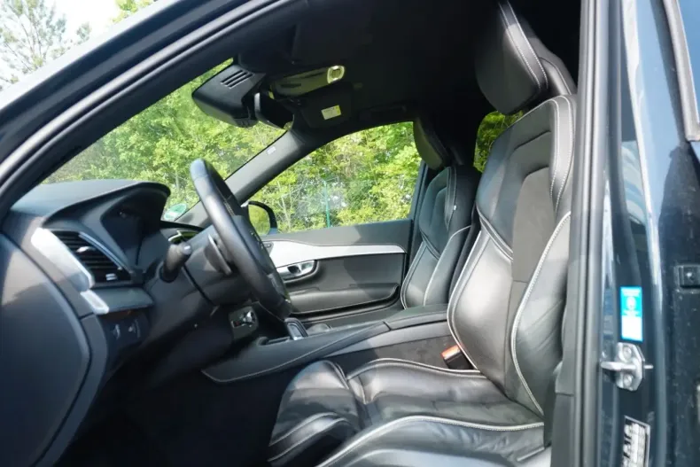 Volvo XC90 din 2020 cu 104.622 km - oferta VOL118092 - foto 11