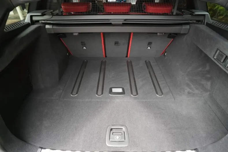 BMW M3 din 2024 cu 9.999 km - oferta BMW118100 - foto 20