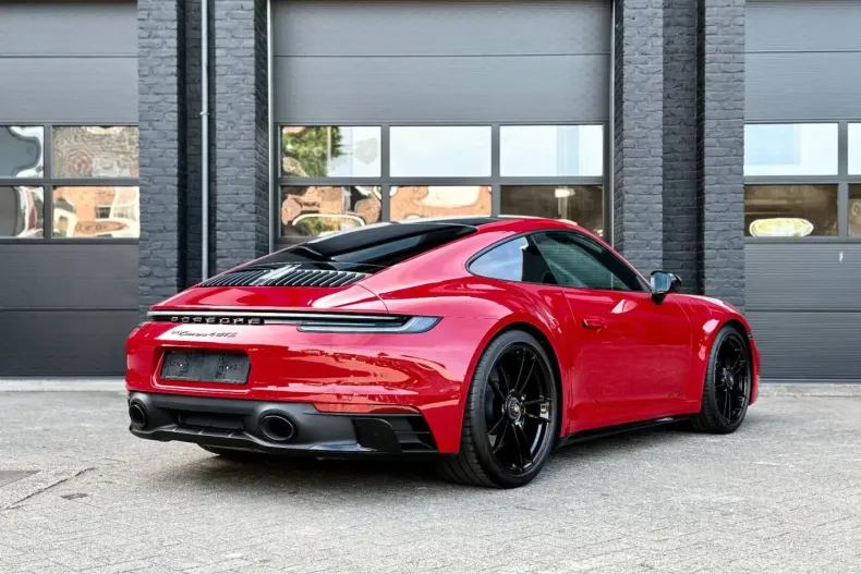 Porsche 911 din 2023 cu 11.200 km - oferta POR118102 - foto 3