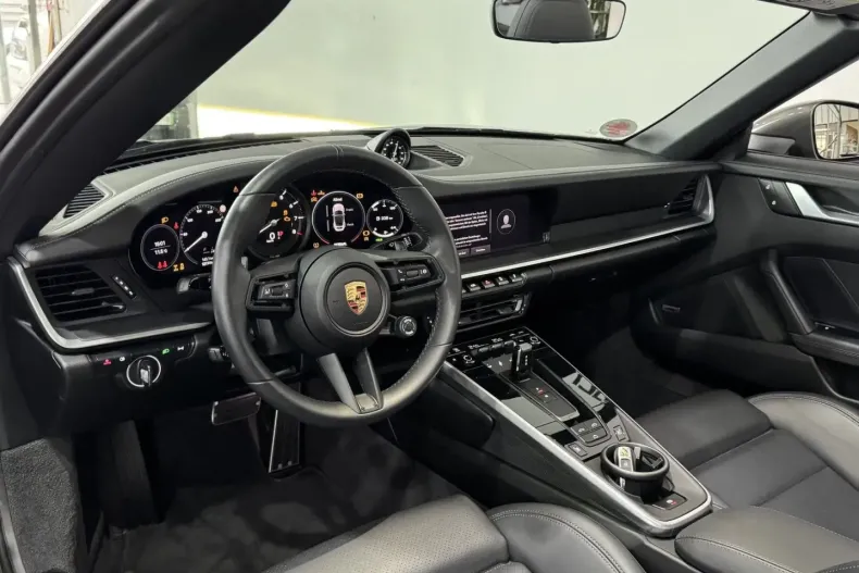 Porsche 911 din 2024 cu 29.500 km - oferta POR118105 - foto 9