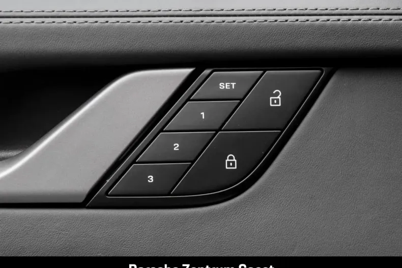 Porsche 911 din 2023 cu 19.900 km - oferta POR118108 - foto 20