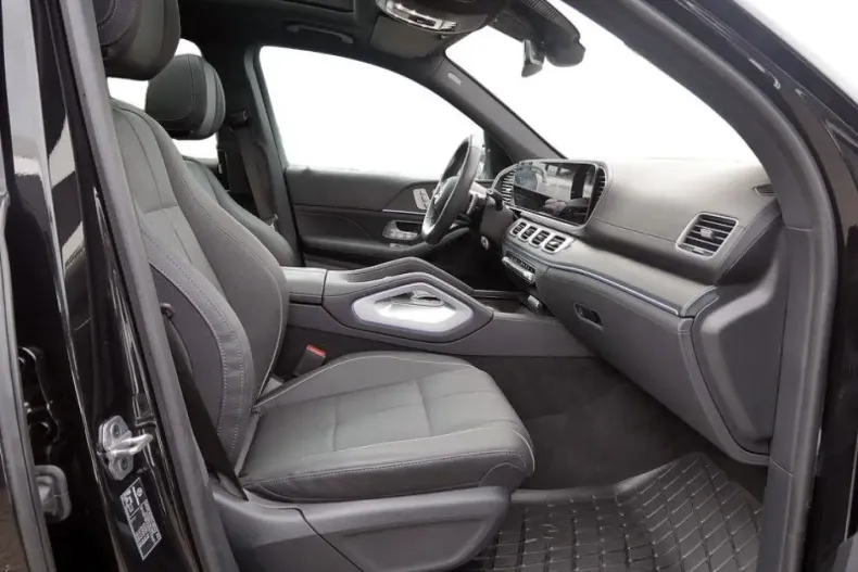 Mercedes-Benz GLS 580 din 2024 cu 19.903 km - oferta MER118121 - foto 5