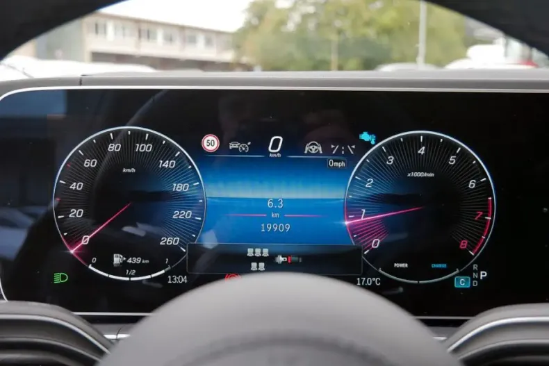 Mercedes-Benz GLS 580 din 2024 cu 19.903 km - oferta MER118121 - foto 19