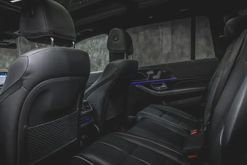 Mercedes-Benz GLS 580 din 2022 cu 22.260 km - oferta MER118122 - foto 11