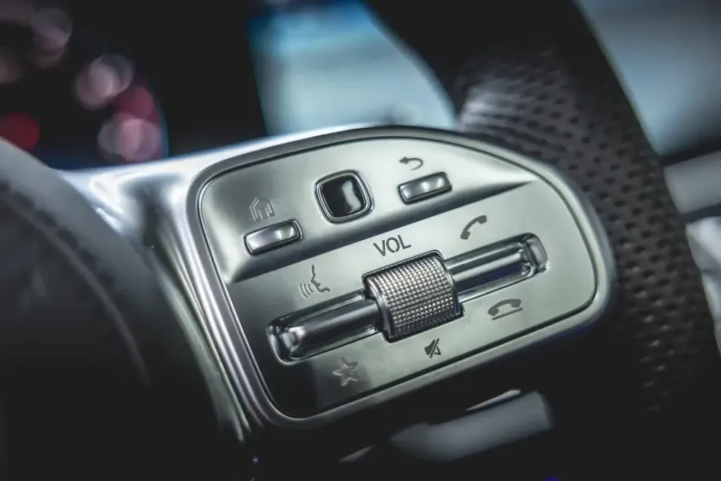 Mercedes-Benz GLS 580 din 2022 cu 22.260 km - oferta MER118122 - foto 18