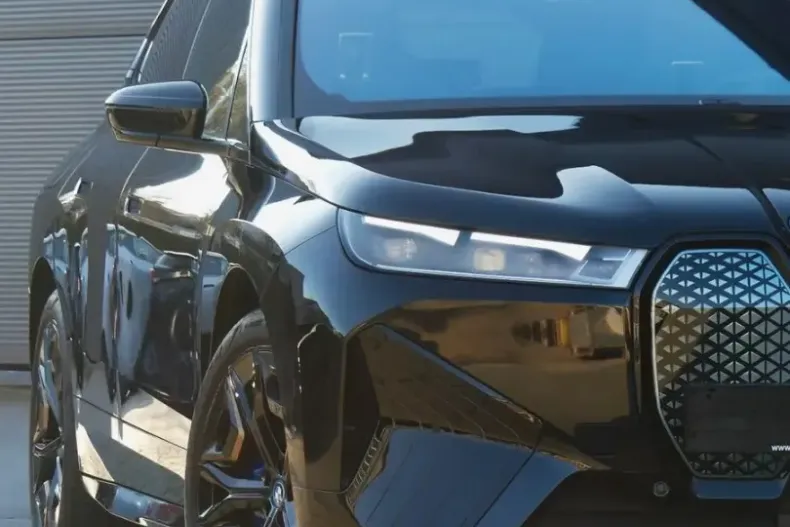 BMW iX din 2022 cu 39.936 km - oferta BMW118126 - foto 3