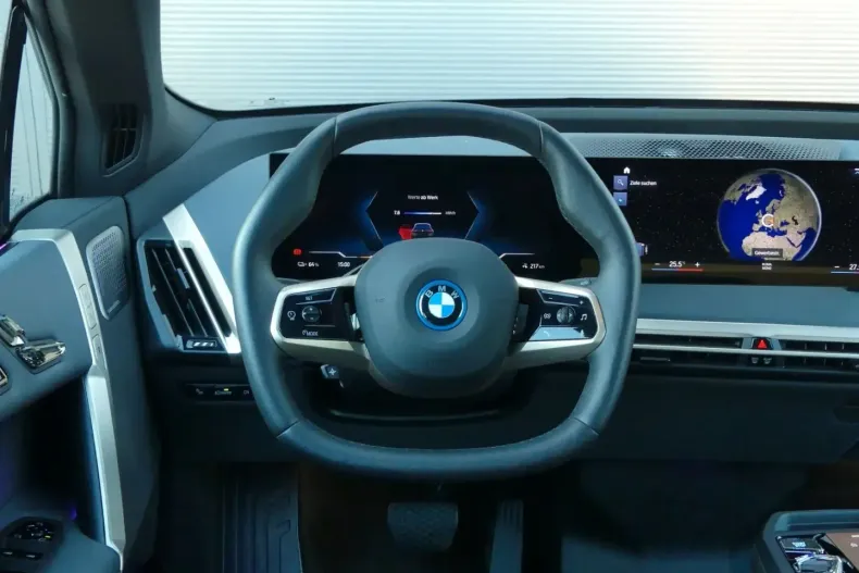 BMW iX din 2022 cu 39.936 km - oferta BMW118126 - foto 17