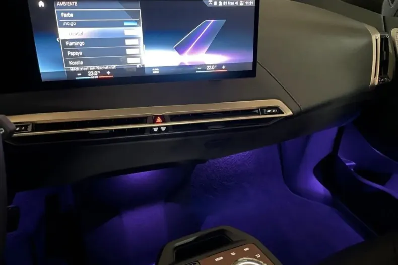 BMW iX din 2022 cu 39.936 km - oferta BMW118126 - foto 20