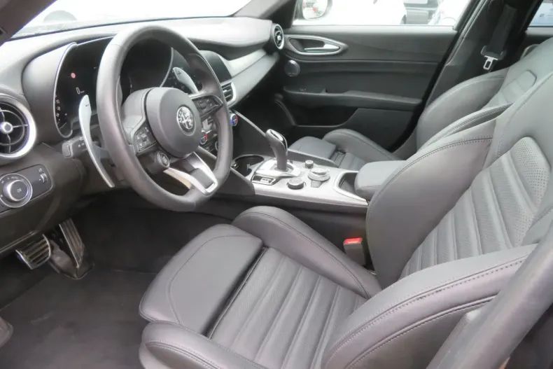 Alfa Romeo Giulia din 2024 cu 28.300 km - oferta ALF118135 - foto 7