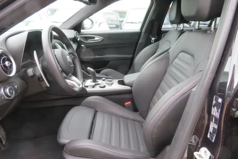 Alfa Romeo Giulia din 2024 cu 28.300 km - oferta ALF118135 - foto 8