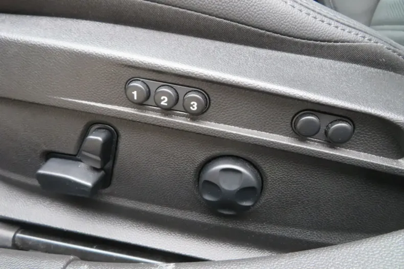 Alfa Romeo Giulia din 2024 cu 28.300 km - oferta ALF118135 - foto 15