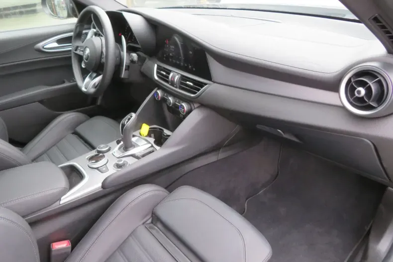 Alfa Romeo Giulia din 2024 cu 28.300 km - oferta ALF118135 - foto 17