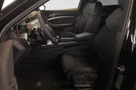 Audi Q8 e-tron din 2023 cu 17.900 km - oferta AUD118138 - foto 10