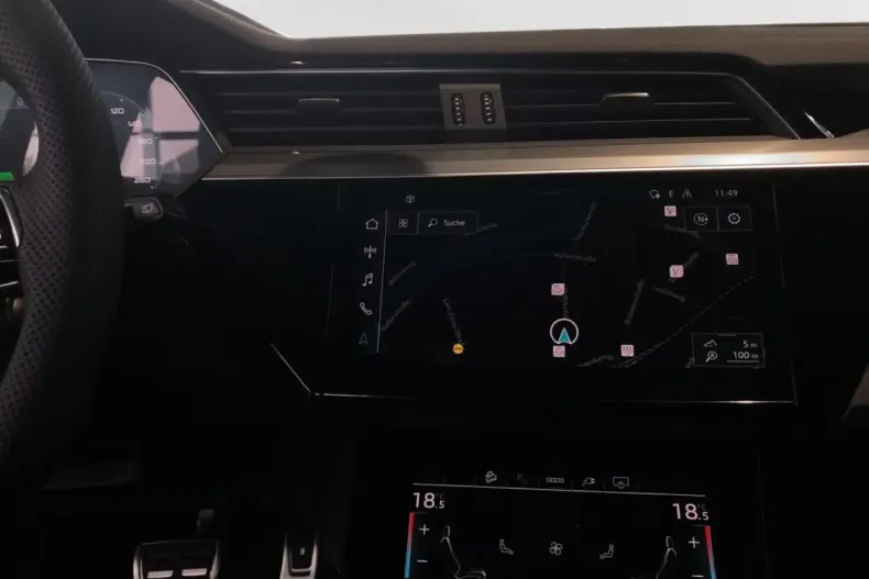 Audi Q8 e-tron din 2023 cu 17.900 km - oferta AUD118138 - foto 12