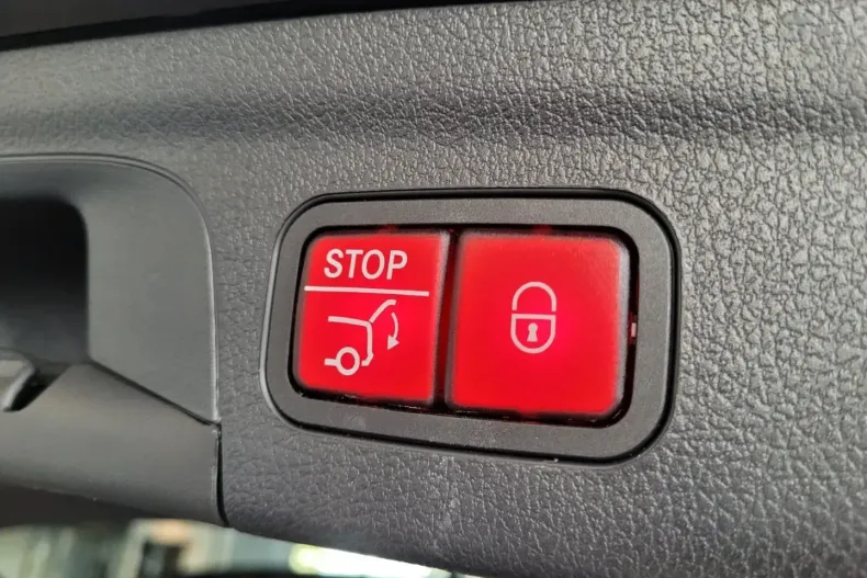 Mercedes-Benz GLE 580 din 2024 cu 34.450 km - oferta MER118145 - foto 26