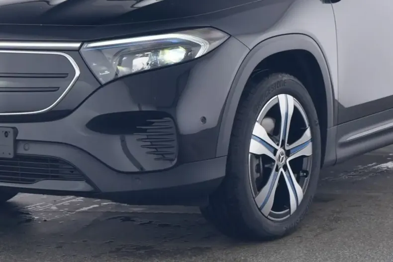 Mercedes-Benz EQB din 2023 cu 21.400 km - oferta MER118148 - foto 2