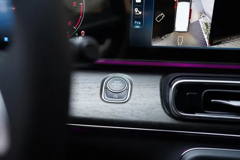 Mercedes-Benz V 300 din 2025 cu 40 km - oferta MER118155 - foto 15