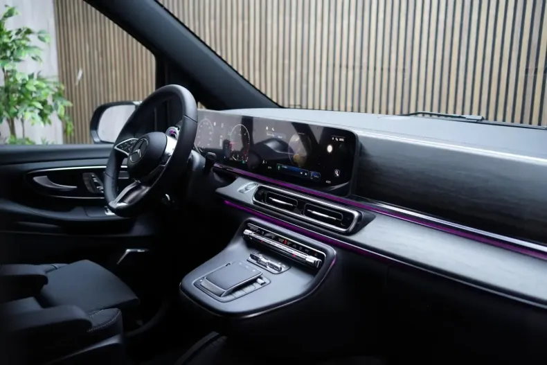 Mercedes-Benz V 300 din 2025 cu 40 km - oferta MER118155 - foto 22