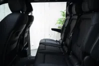 Mercedes-Benz V 300 din 2025 cu 40 km - oferta MER118155 - foto 23