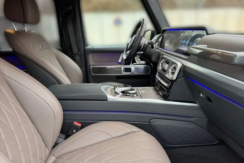 Mercedes-Benz G 63 AMG din 2023 cu 12.900 km - oferta MER118157 - foto 8