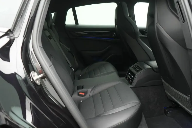 Porsche Panamera din 2024 cu 24.464 km - oferta POR118165 - foto 25