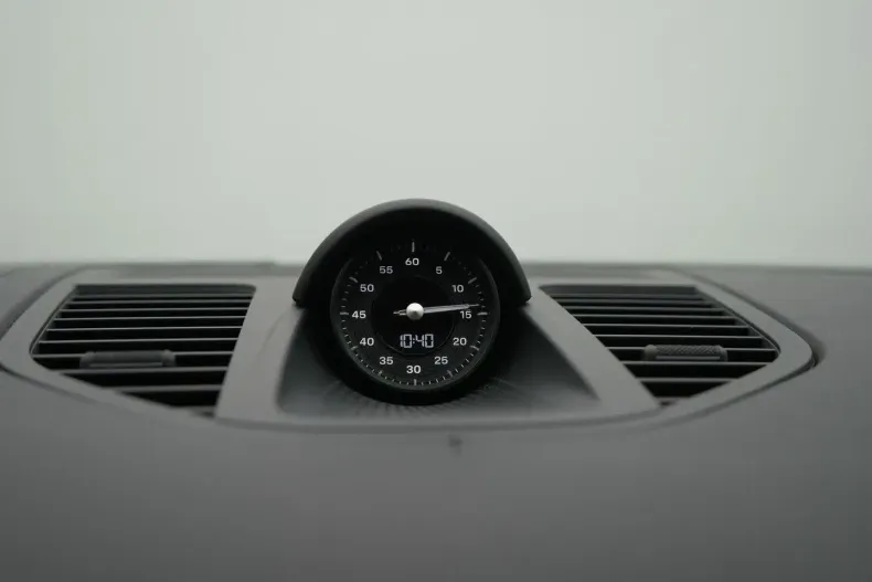 Porsche Panamera din 2024 cu 24.464 km - oferta POR118165 - foto 29