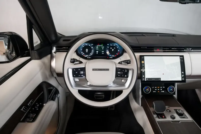 Land Rover Range Rover din 2023 cu 7.724 km - oferta LAN118167 - foto 12