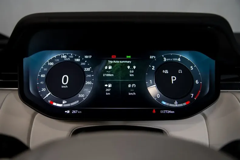 Land Rover Range Rover din 2023 cu 7.724 km - oferta LAN118167 - foto 13