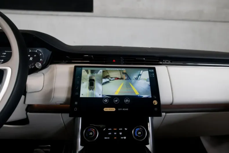 Land Rover Range Rover din 2023 cu 7.724 km - oferta LAN118167 - foto 19