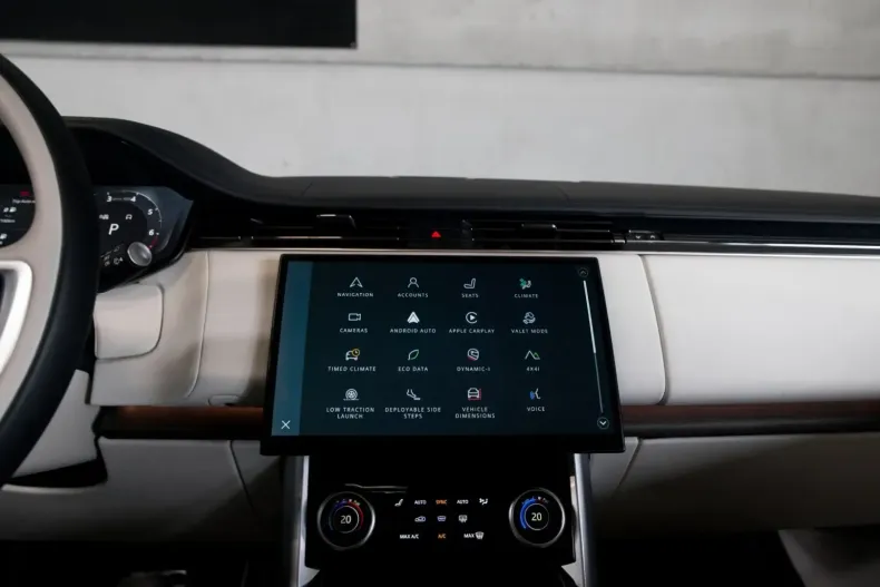 Land Rover Range Rover din 2023 cu 7.724 km - oferta LAN118167 - foto 21