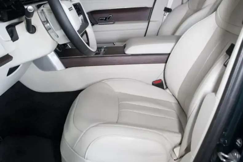 Land Rover Range Rover din 2023 cu 7.724 km - oferta LAN118167 - foto 34