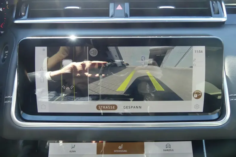 Land Rover Range Rover Velar din 2023 cu 48.989 km - oferta LAN118170 - foto 6