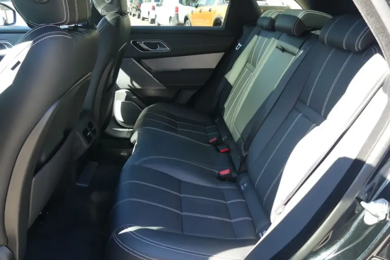 Land Rover Range Rover Velar din 2023 cu 48.989 km - oferta LAN118170 - foto 11