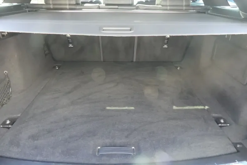 Land Rover Range Rover Velar din 2023 cu 48.989 km - oferta LAN118170 - foto 20