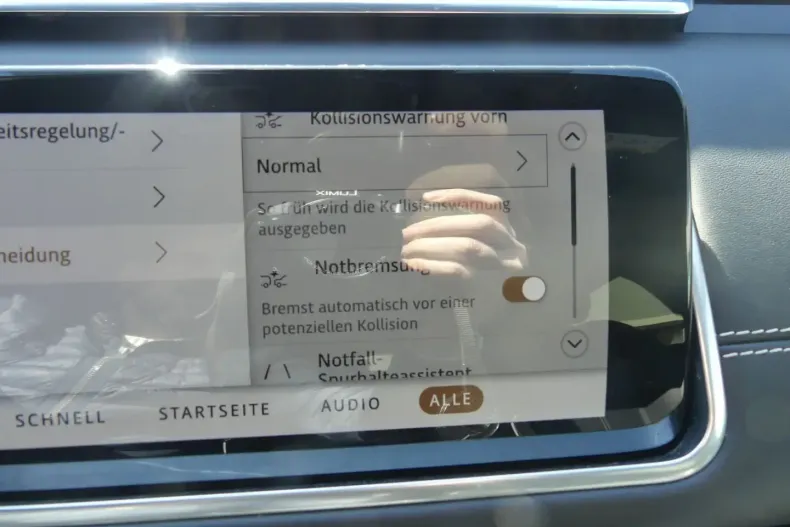 Land Rover Range Rover Velar din 2023 cu 48.989 km - oferta LAN118170 - foto 28