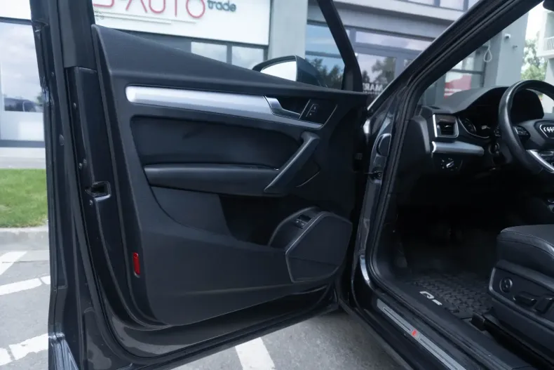 Audi Q5 din 2020 cu 142.500 km - oferta AUD118173 - foto 12