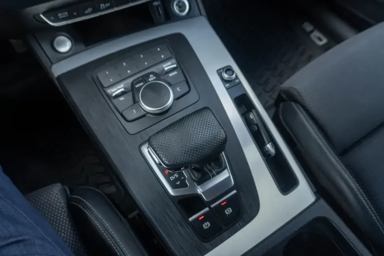 Audi Q5 din 2020 cu 142.500 km - oferta AUD118173 - foto 23