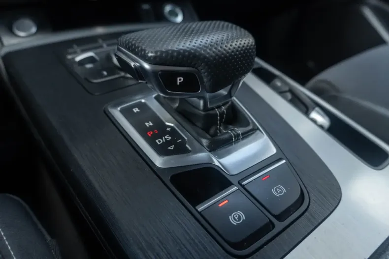 Audi Q5 din 2020 cu 142.500 km - oferta AUD118173 - foto 24