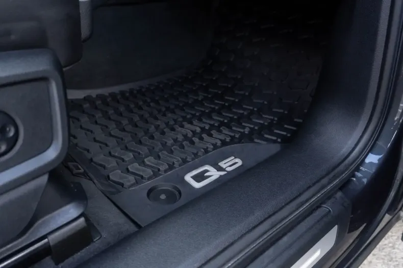 Audi Q5 din 2020 cu 142.500 km - oferta AUD118173 - foto 29