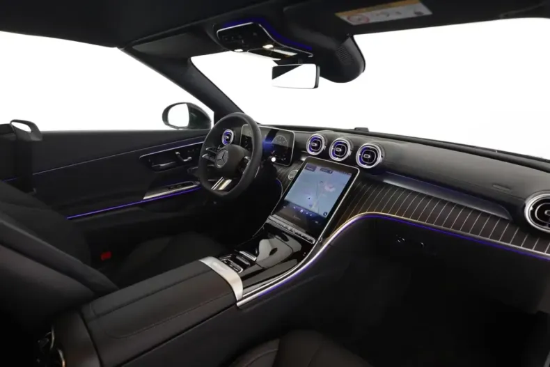 Mercedes-Benz CLE 220 din 2025 cu 9.900 km - oferta MER118178 - foto 8