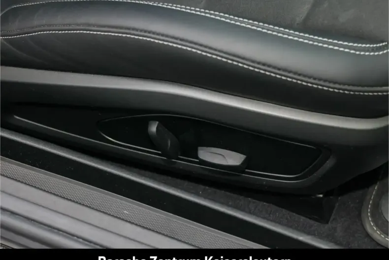 Porsche 992 din 2023 cu 28.600 km - oferta POR118185 - foto 24