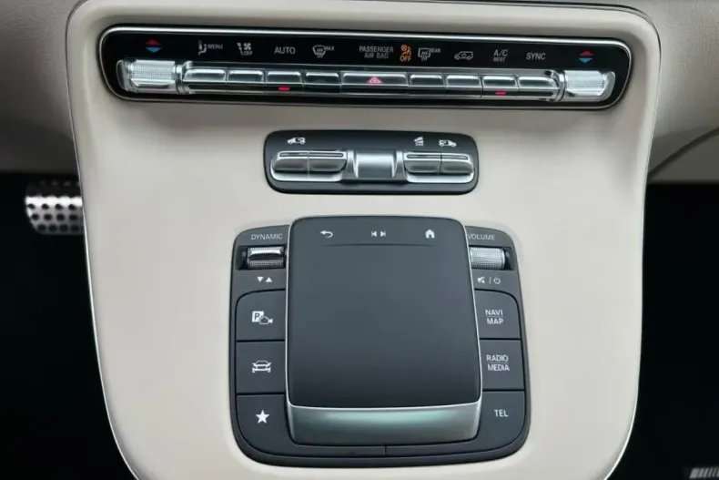 Mercedes-Benz V 300 din 2024 cu 7.700 km - oferta MER118189 - foto 8