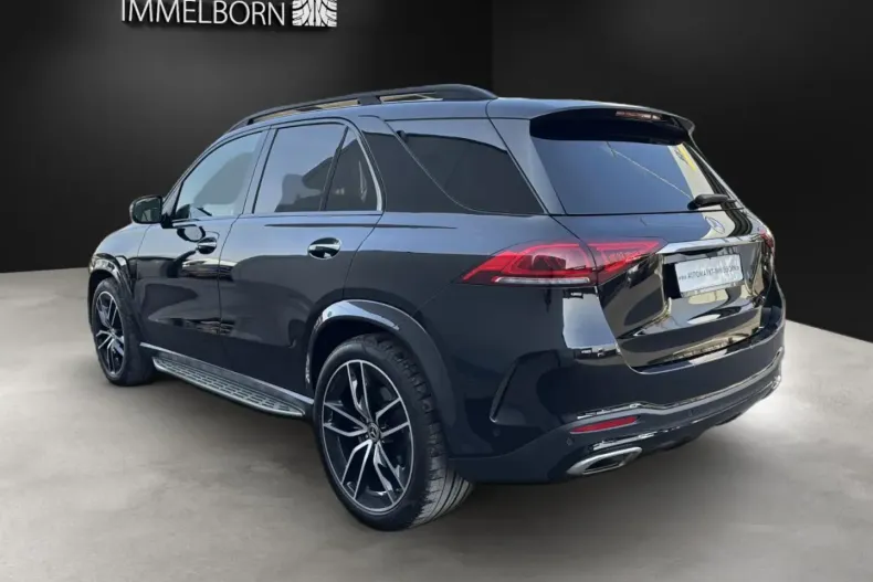 Mercedes-Benz GLE 580 din 2021 cu 72.102 km - oferta MER118191 - foto 3
