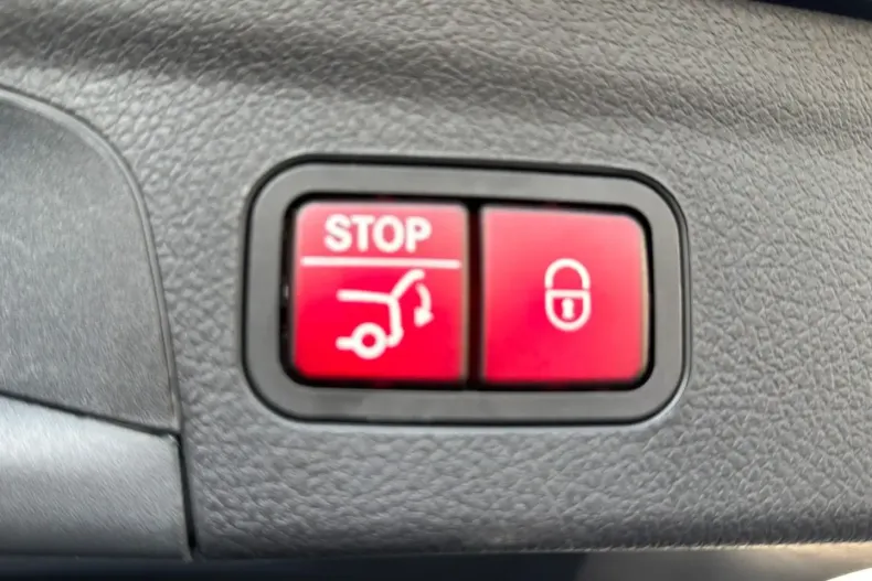 Mercedes-Benz GLE 580 din 2021 cu 72.102 km - oferta MER118191 - foto 22