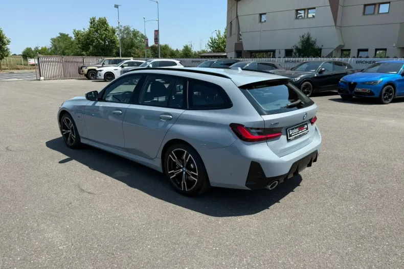 BMW 330 din 2023 cu 24.842 km - oferta BMW118195 - foto 4