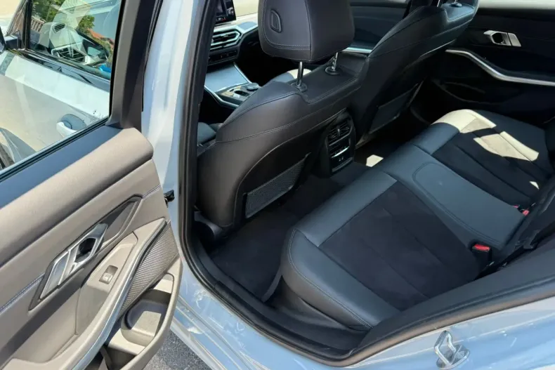 BMW 330 din 2023 cu 24.842 km - oferta BMW118195 - foto 16