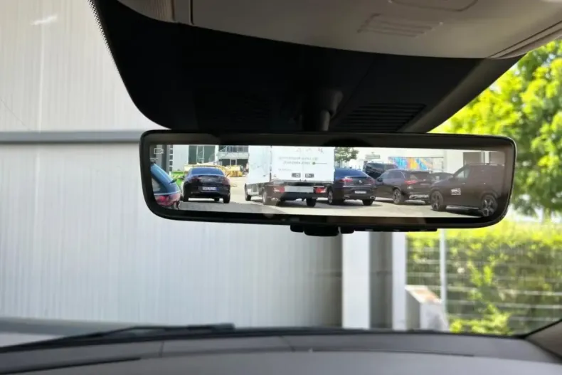 Mercedes-Benz V 300 din 2024 cu 5.600 km - oferta MER118196 - foto 10