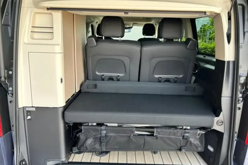 Mercedes-Benz V 300 din 2024 cu 5.600 km - oferta MER118196 - foto 13